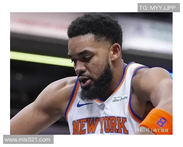 美记：唐斯眼部缝了16针，本场将带着护目镜出战