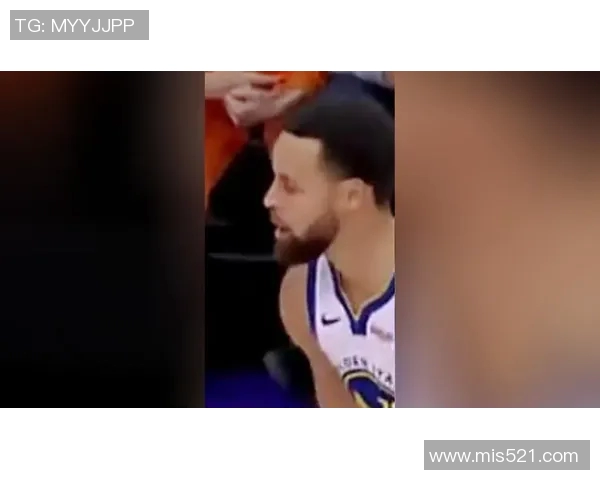 默里手感火热 强投三分手起刀落